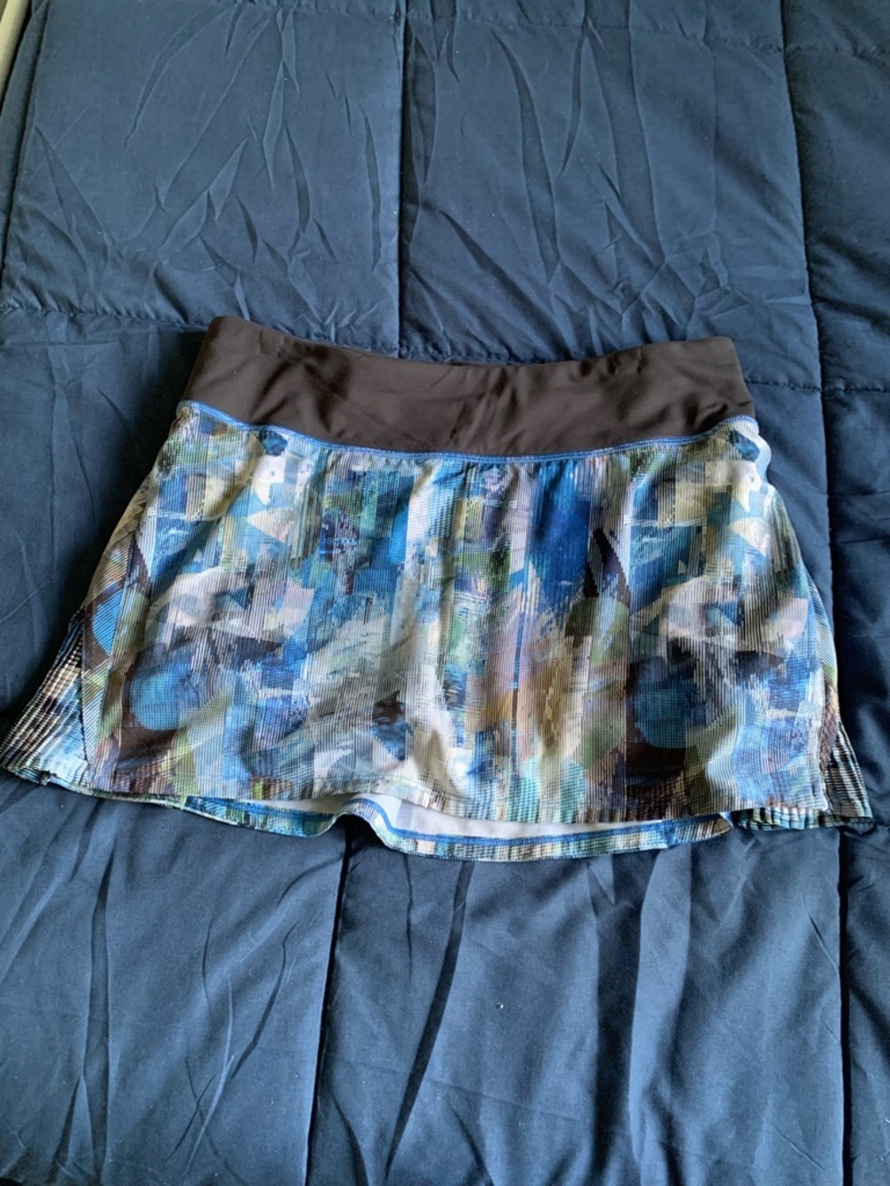 lululemon athletica Play off the pleats Skirt size 6